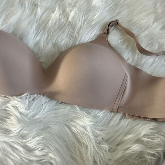 Warner’s nude bra wireless size 34C - Picture 5 of 5